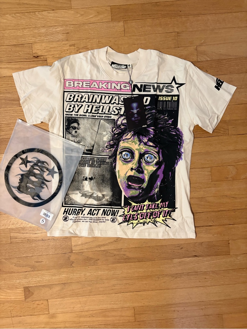 White hellstar breaking news shirt nfc scanning size small